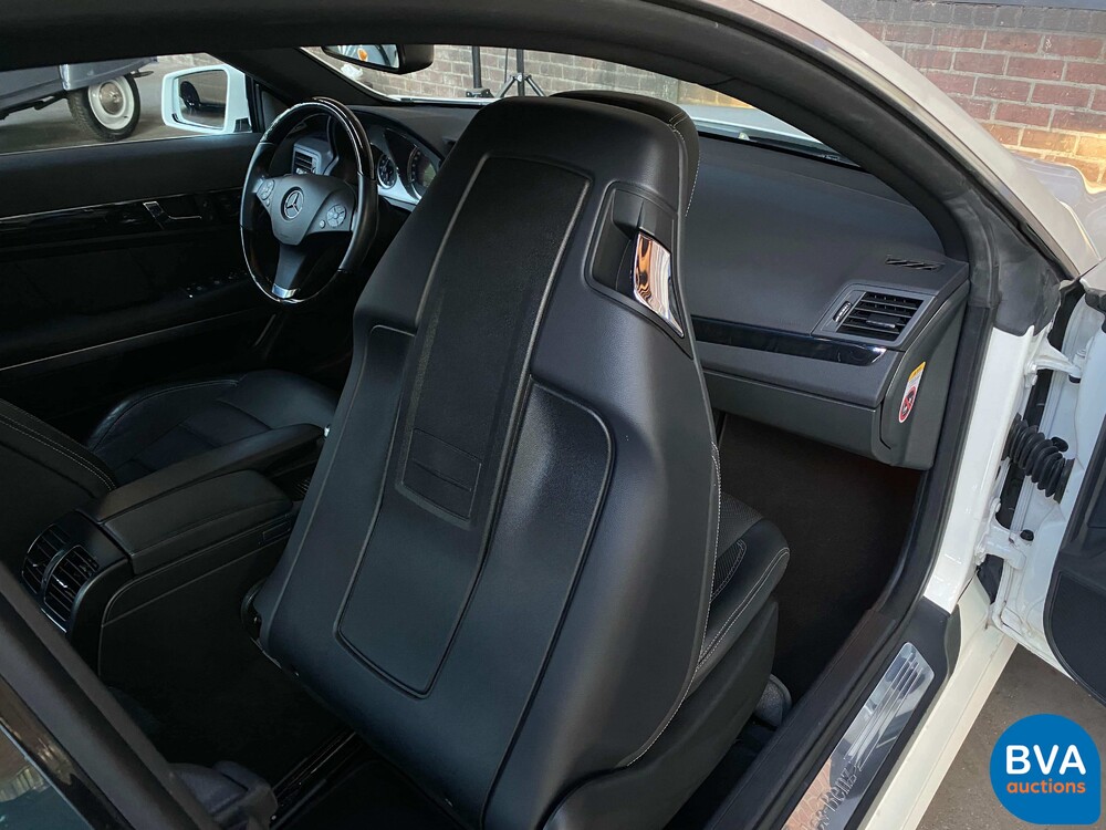 Mercedes-Benz E550 AMG Coupe 388pk 7G-Tronic 2010.