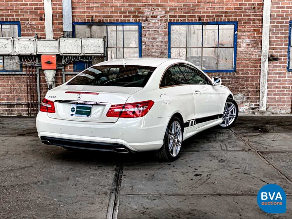 Mercedes-Benz E550 AMG Coupe 388pk 7G-Tronic 2010.