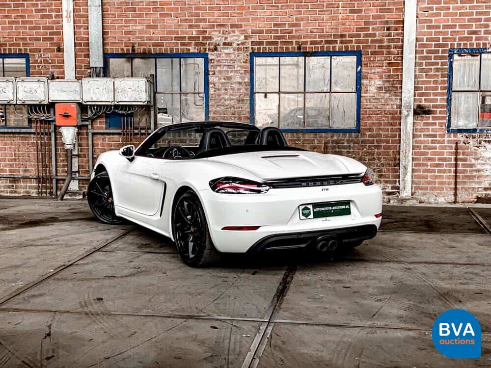 Porsche 718 Boxster PDK-Aut BOSE LED Sports Exhaust 20" 300hp 2018, K-983-SB.