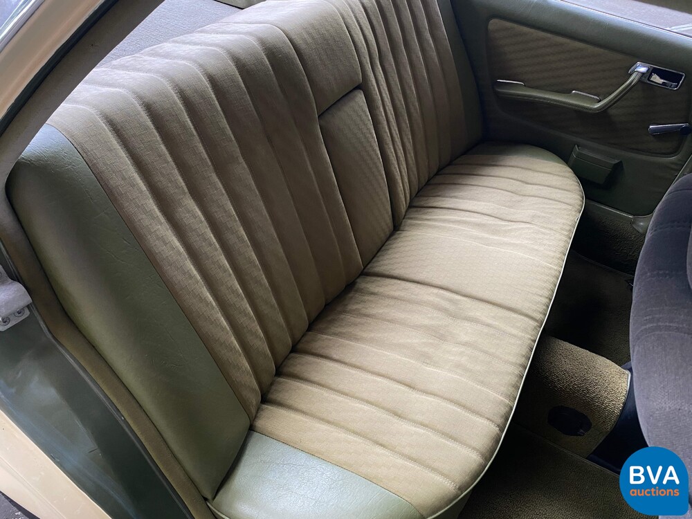 Mercedes-Benz 200-280 (W123) 280E 185hp 1981, 45-TB-HH.