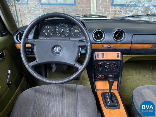 Mercedes-Benz 200-280 (W123) 280E 185pk 1981, 45-TB-HH
