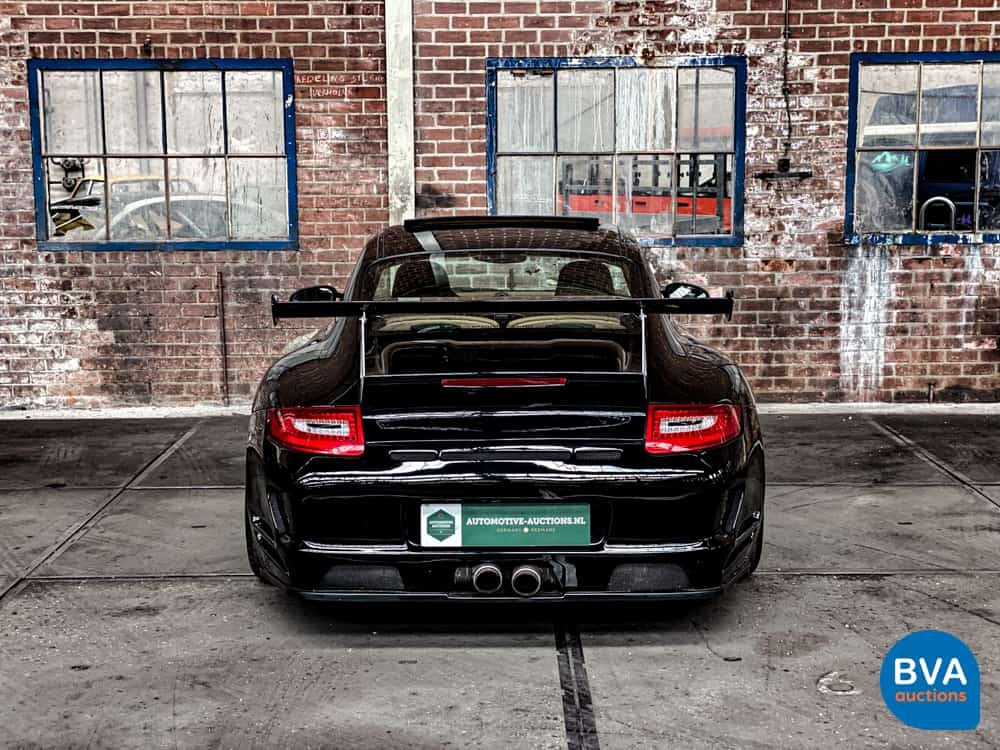 Porsche 911 Carrera Sport-Chrono 355pk 2005 -GT2 Look-, 56-GKL-1.