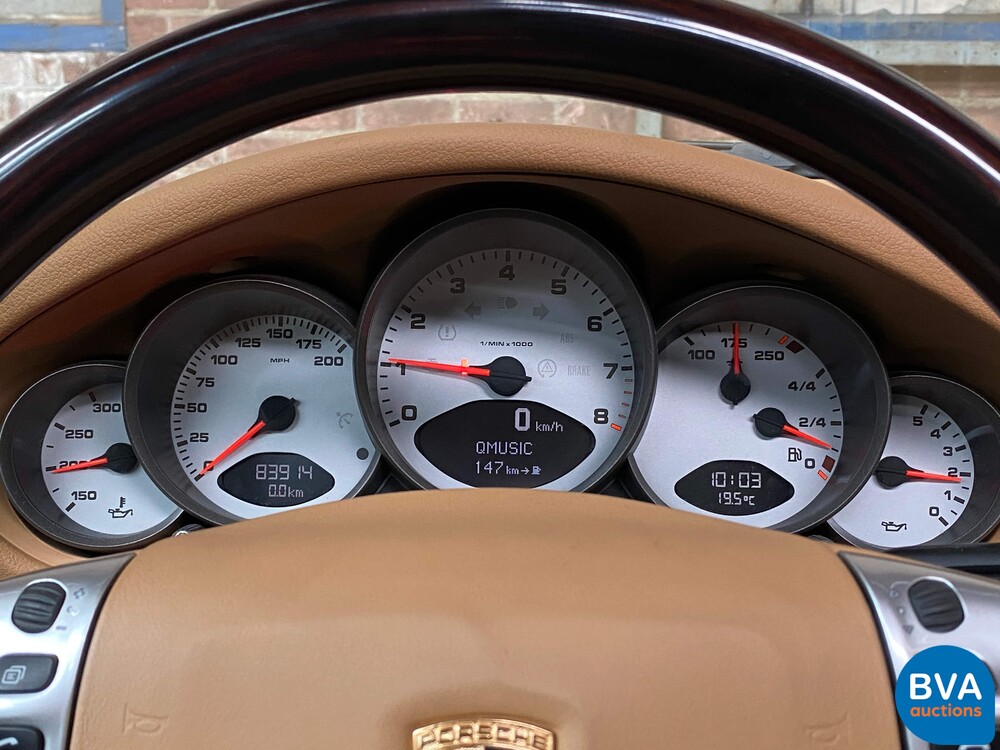 Porsche 911 Carrera Sport-Chrono 355pk 2005 -GT2 Look-, 56-GKL-1.