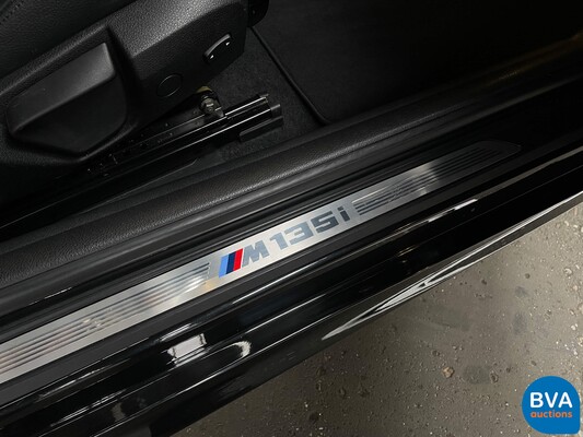 BMW M135i M-Sport 320pk M-Performance Schaltgetriebe 1-Serie 2012, NL Zulassung.