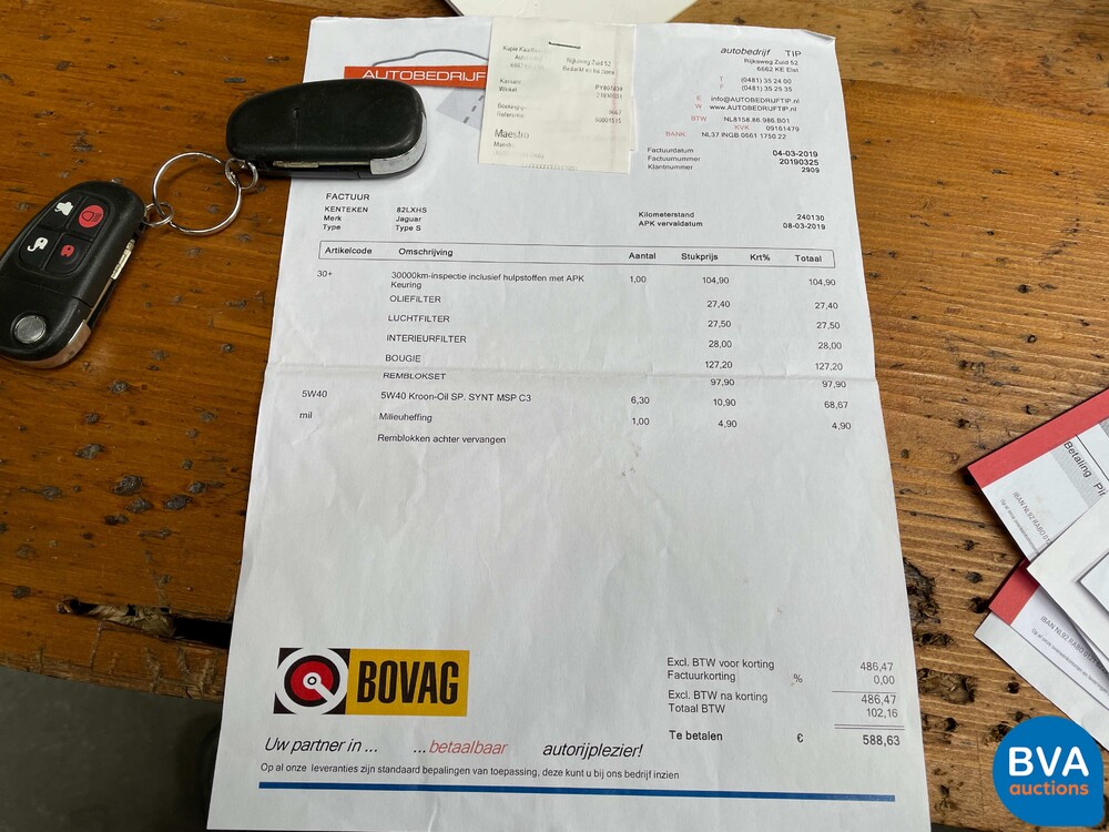 Jaguar S type 4.2 V8 Sport 298pk -Original NL- 2003, 82-LX-HS.