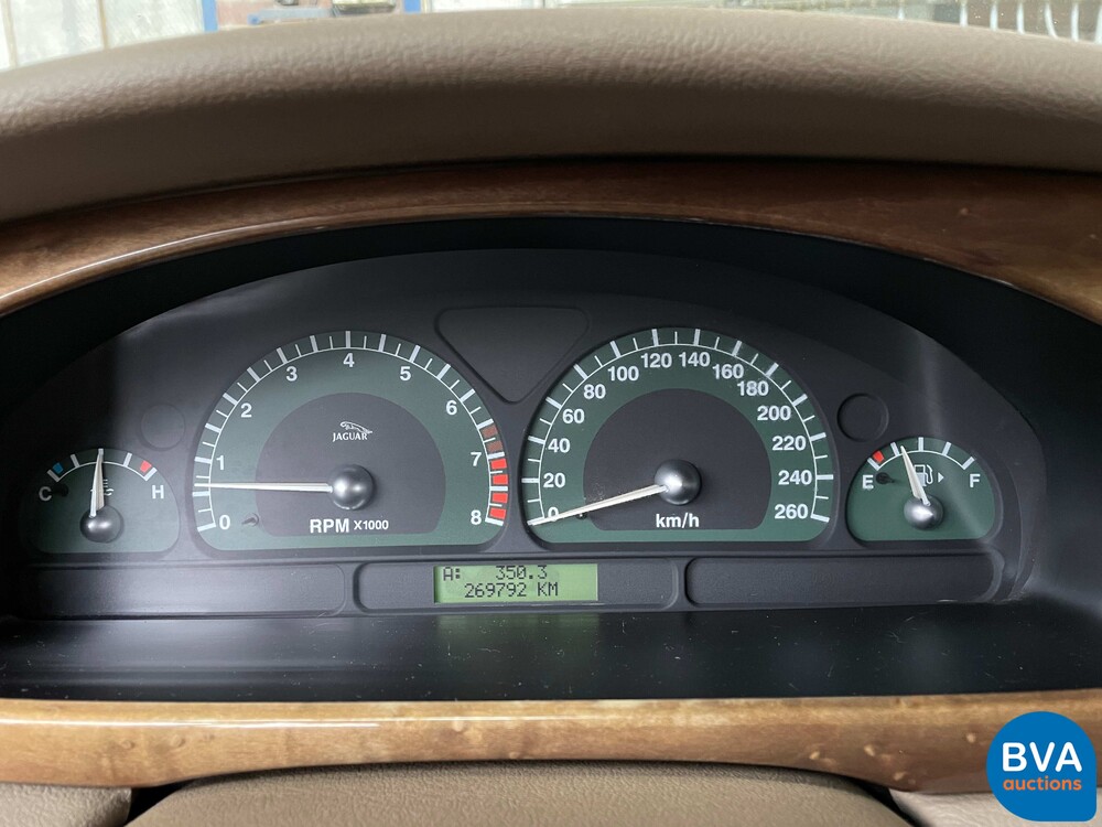 Jaguar S type 4.2 V8 Sport 298pk -Original NL- 2003, 82-LX-HS.