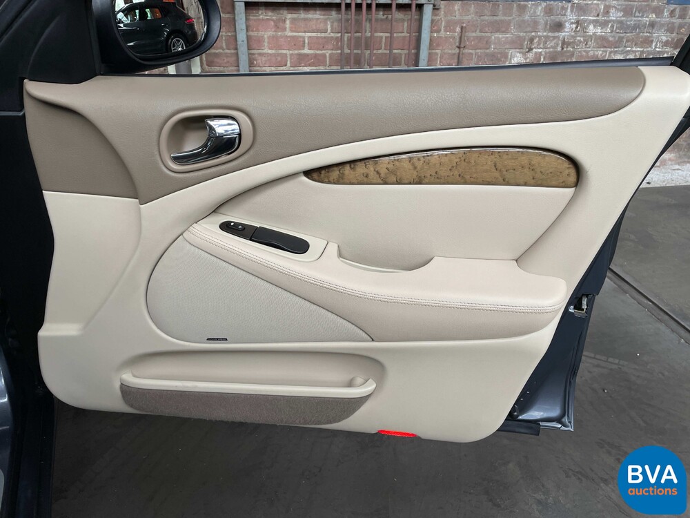 Jaguar S type 4.2 V8 Sport 298pk -Original NL- 2003, 82-LX-HS.