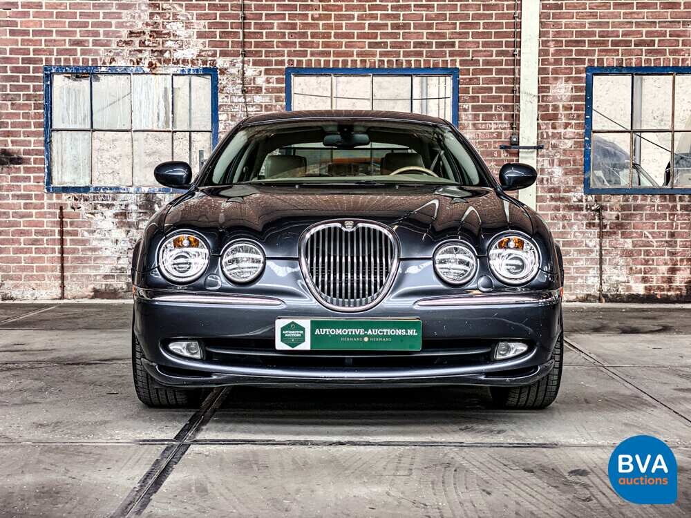 Jaguar S type 4.2 V8 Sport 298pk -Original NL- 2003, 82-LX-HS.
