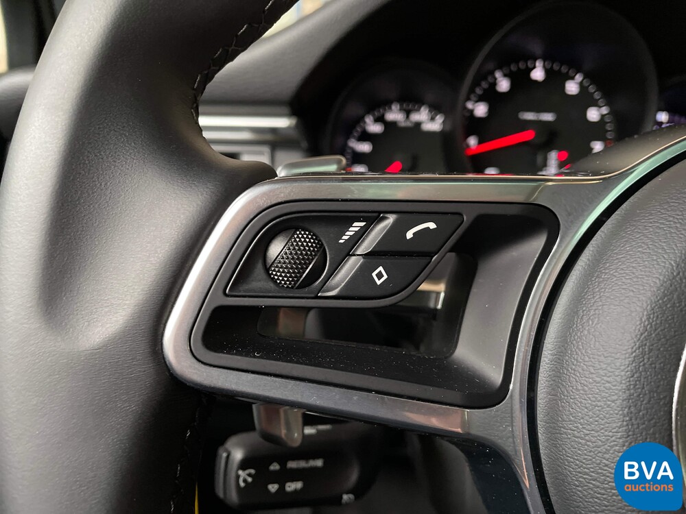 Porsche Macan 2.0 PDK 245hp 2021 -Warranty-.