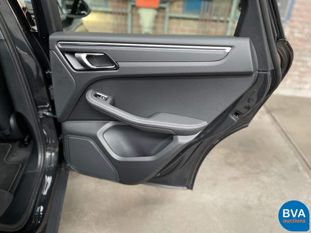Porsche Macan 2.0 PDK 245hp 2021 -Warranty-.