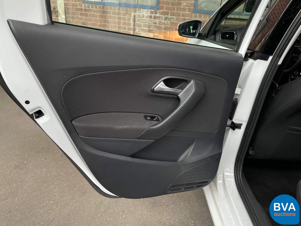 Volkswagen Polo 1.4 TDI 75hp 2015, ZR-315-R.