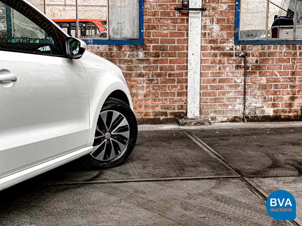 Volkswagen Polo 1.4 TDI 75hp 2015, ZR-315-R.