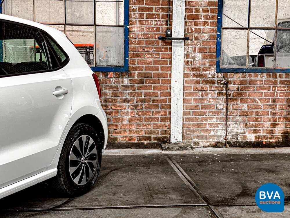 Volkswagen Polo 1.4 TDI 75hp 2015, ZR-315-R.