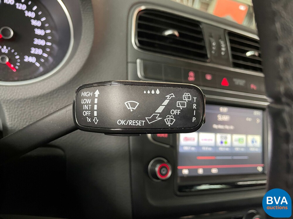 Volkswagen Polo 1.4 TDI 75hp 2015, ZR-315-R.