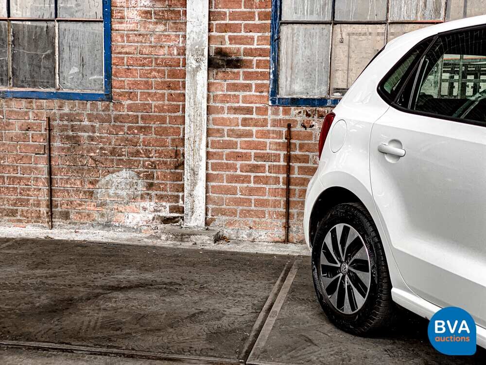 Volkswagen Polo 1.4 TDI 75hp 2015, ZR-315-R.