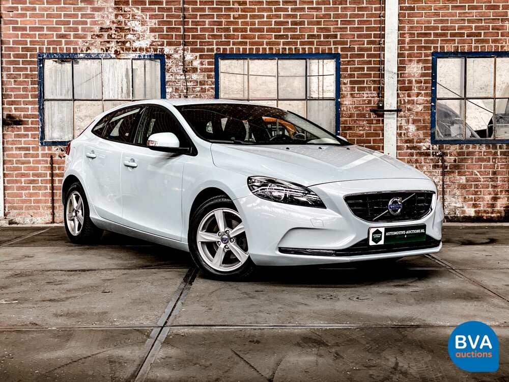 Volvo V40 1.6 D2 Kinetic 114pk 2013 -Original NL-, 1-SNX-70.