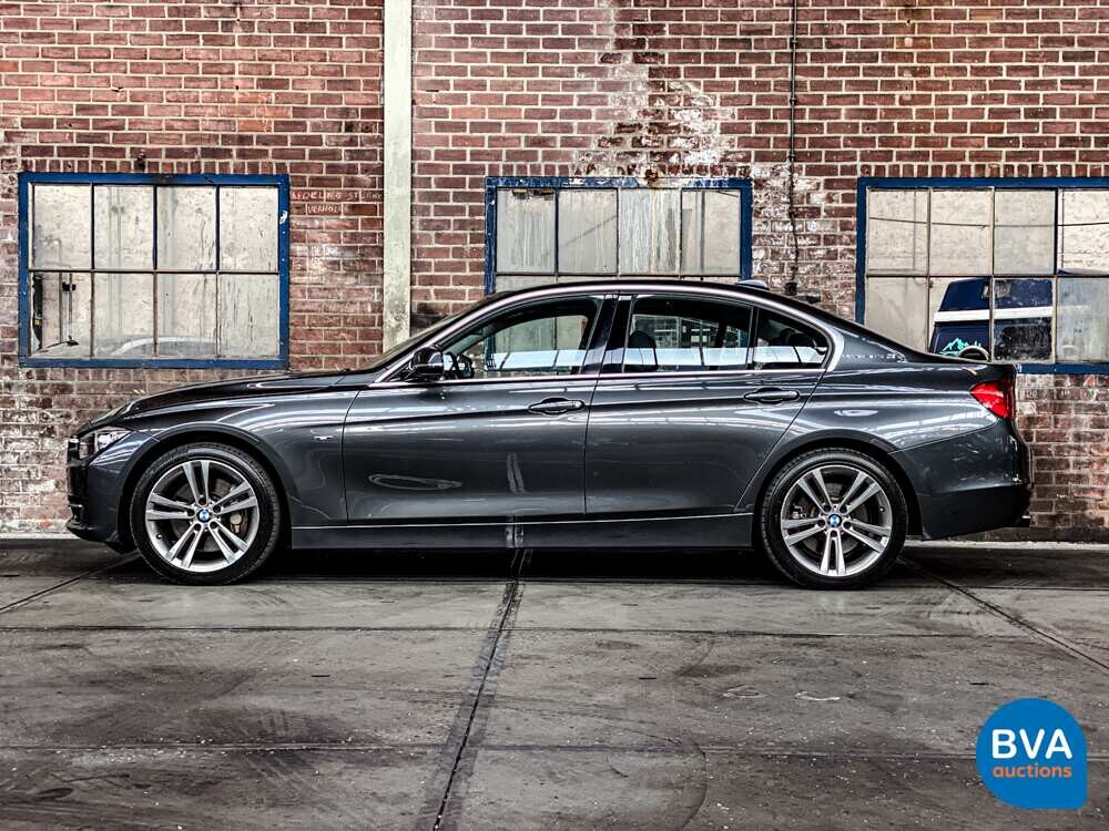 BMW ActiveHybrid 3 F30 335i 340hp 3-Series Sedan 2013.