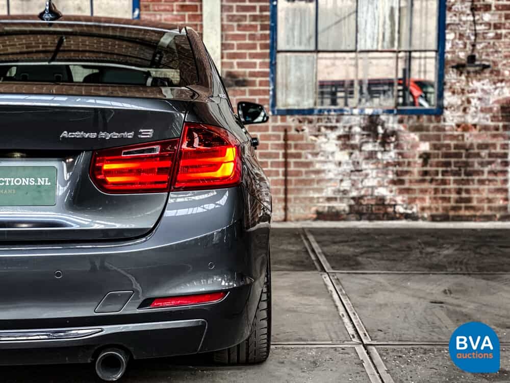 BMW ActiveHybrid 3 F30 335i 340hp 3-Series Sedan 2013.
