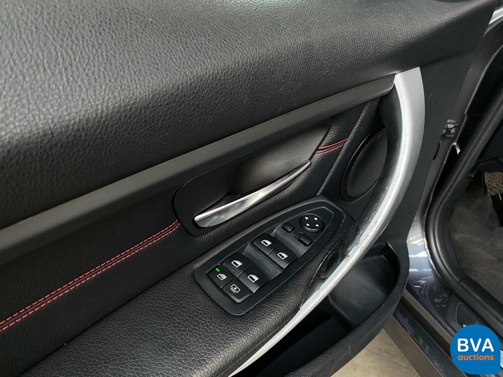 BMW ActiveHybrid 3 F30 335i 340hp 3-Series Sedan 2013.