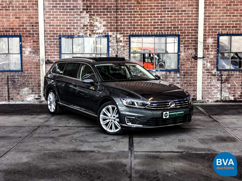 Volkswagen Passat Variante GTE 1.4 TSI 156pk 2016 -Original NL-, KN-074-R.