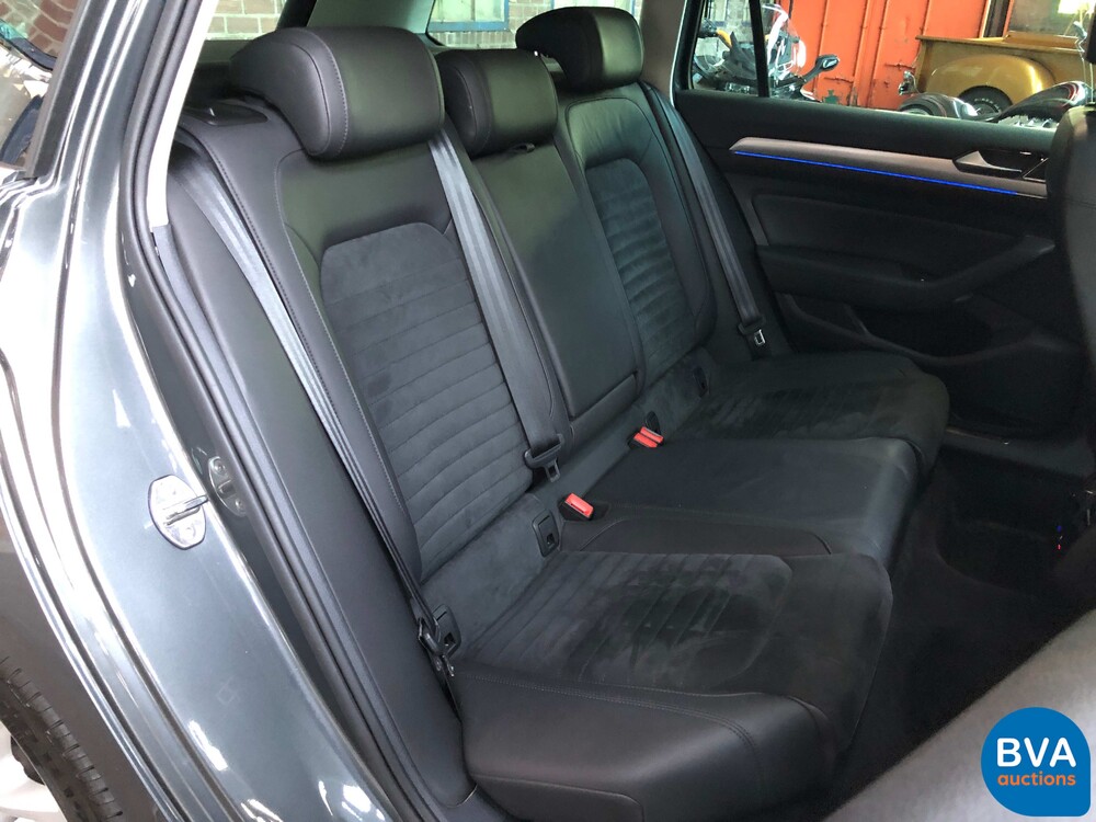 Volkswagen Passat Variante GTE 1.4 TSI 156pk 2016 -Original NL-, KN-074-R.