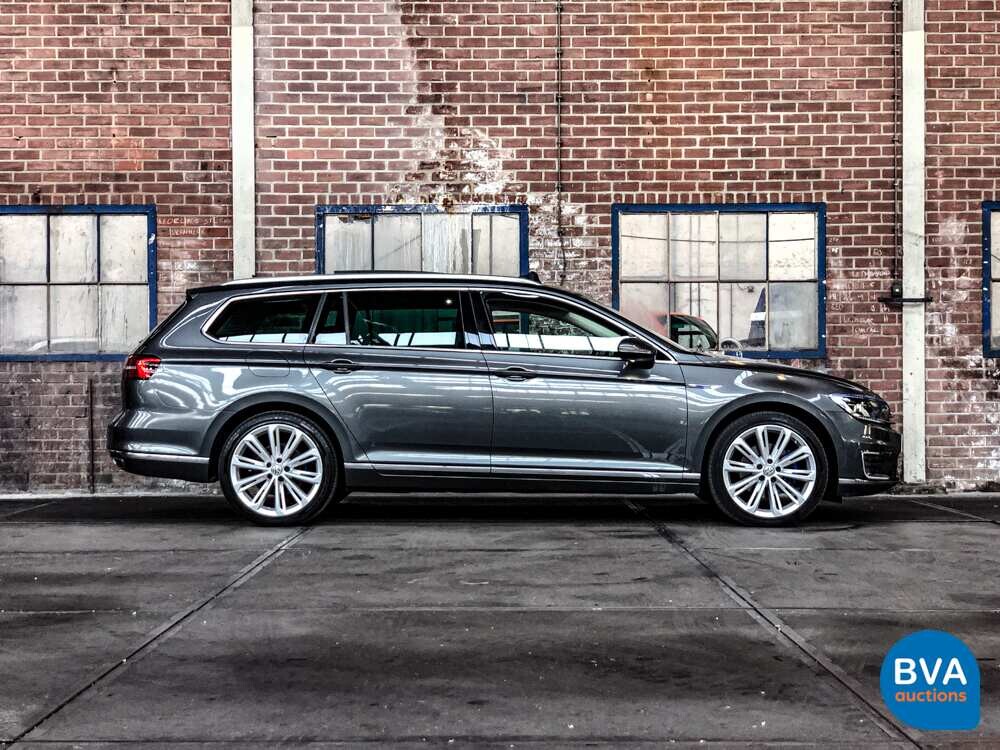 Volkswagen Passat Variante GTE 1.4 TSI 156pk 2016 -Original NL-, KN-074-R.