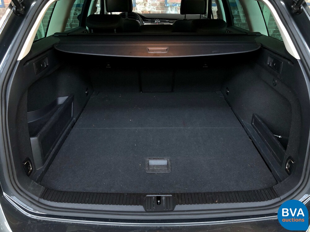 Volkswagen Passat Variante GTE 1.4 TSI 156pk 2016 -Original NL-, KN-074-R.