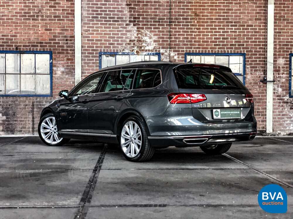 Volkswagen Passat Variante GTE 1.4 TSI 156pk 2016 -Original NL-, KN-074-R.