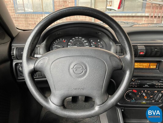 Opel Astra GSi 1.8 16V -Original NL- 1994, HS-NB-59.