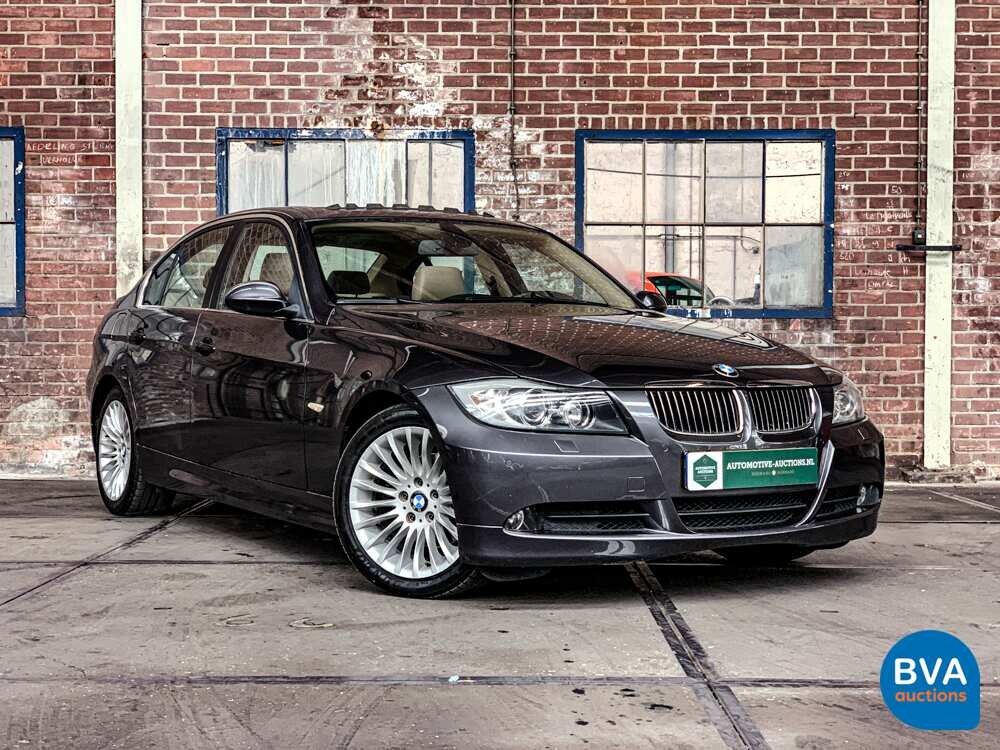 BMW 325i Sedan 3-Serie 218pk 2005 -Youngtimer-, H-054-ZB