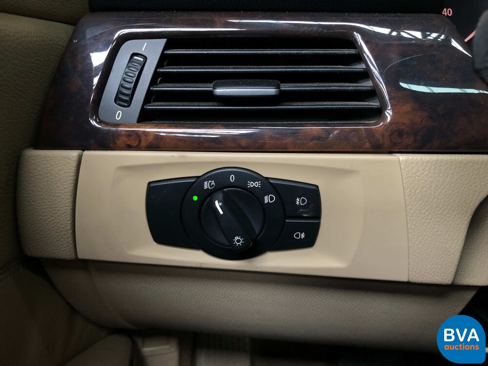 BMW 325i Sedan 3-Serie 218pk 2005 -Youngtimer-, H-054-ZB