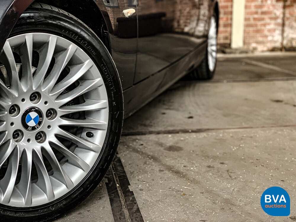 BMW 325i Sedan 3-Serie 218pk 2005 -Youngtimer-, H-054-ZB