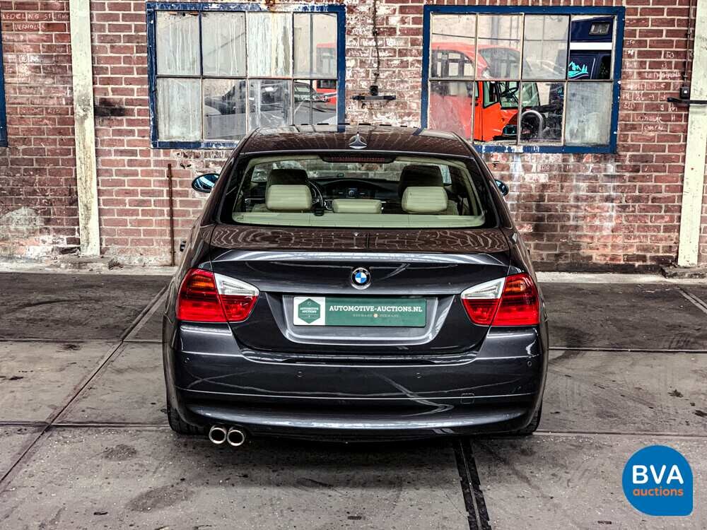 BMW 325i Sedan 3-Serie 218pk 2005 -Youngtimer-, H-054-ZB