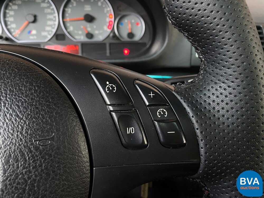 BMW M3 Coupe 3.2 343pk 3-Series Manual 2001 Youngtimer, 70-NL-BL.