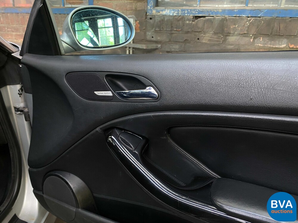 BMW M3 Coupe 3.2 343pk 3-Series Manual 2001 Youngtimer, 70-NL-BL.