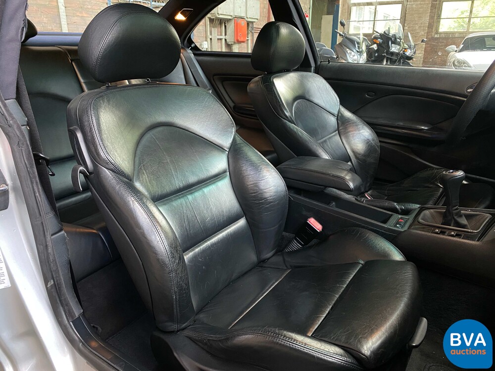 BMW M3 Coupe 3.2 343pk 3-Series Manual 2001 Youngtimer, 70-NL-BL.