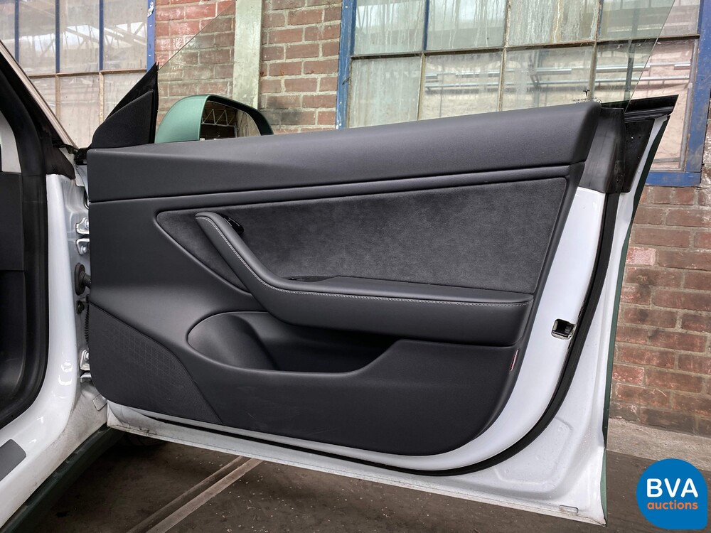 Tesla Model 3 Long Range 2019, 351hp -Warranty-, G-061-GL.