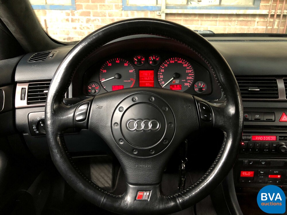 Audi S6 Avant 4.2 Quattro 340hp 2000, 36-TT-KG.