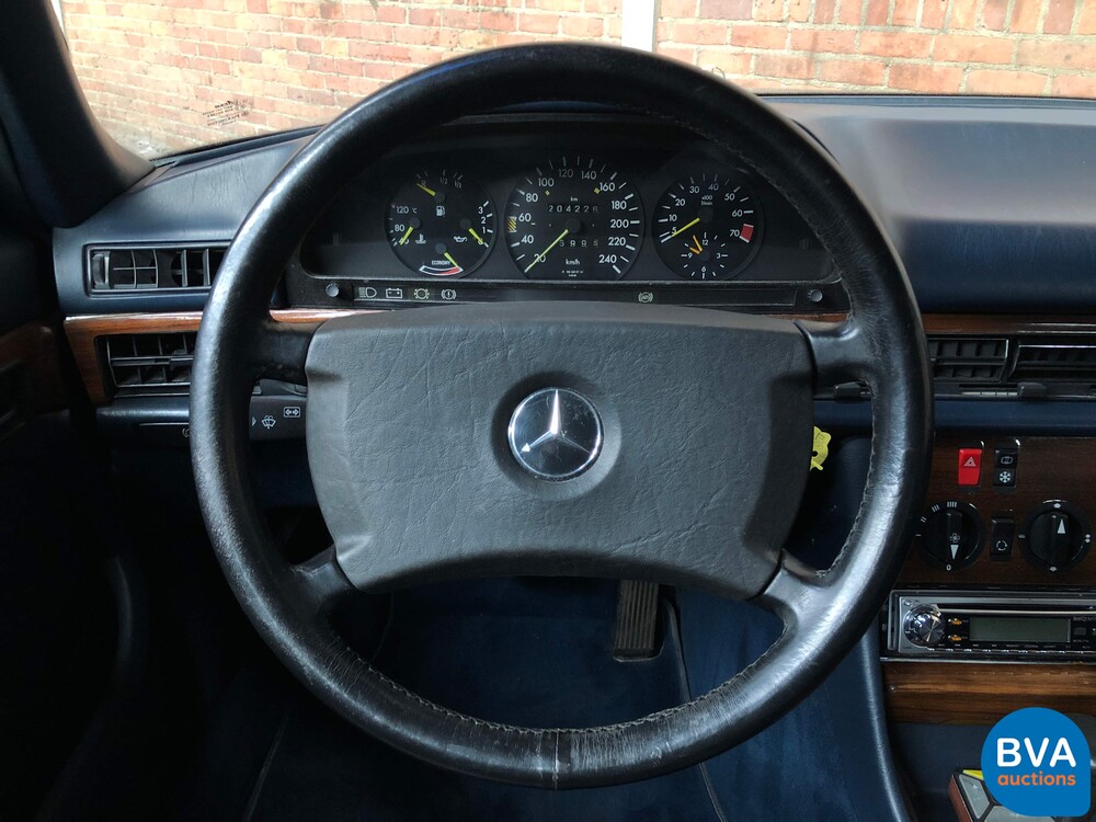 Mercedes-Benz 300SD W126 125hp 1983, 49-ZK-PP.