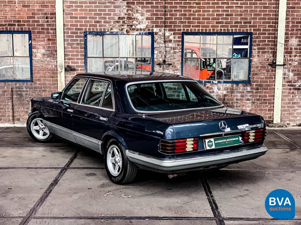 Mercedes-Benz 300SD W126 125hp 1983, 49-ZK-PP.