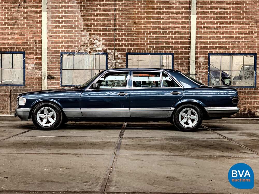 Mercedes-Benz 300SD W126 125hp 1983, 49-ZK-PP.