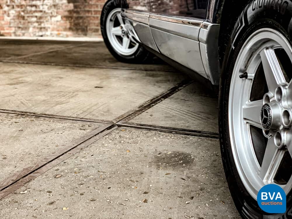 Mercedes-Benz 300SD W126 125hp 1983, 49-ZK-PP.