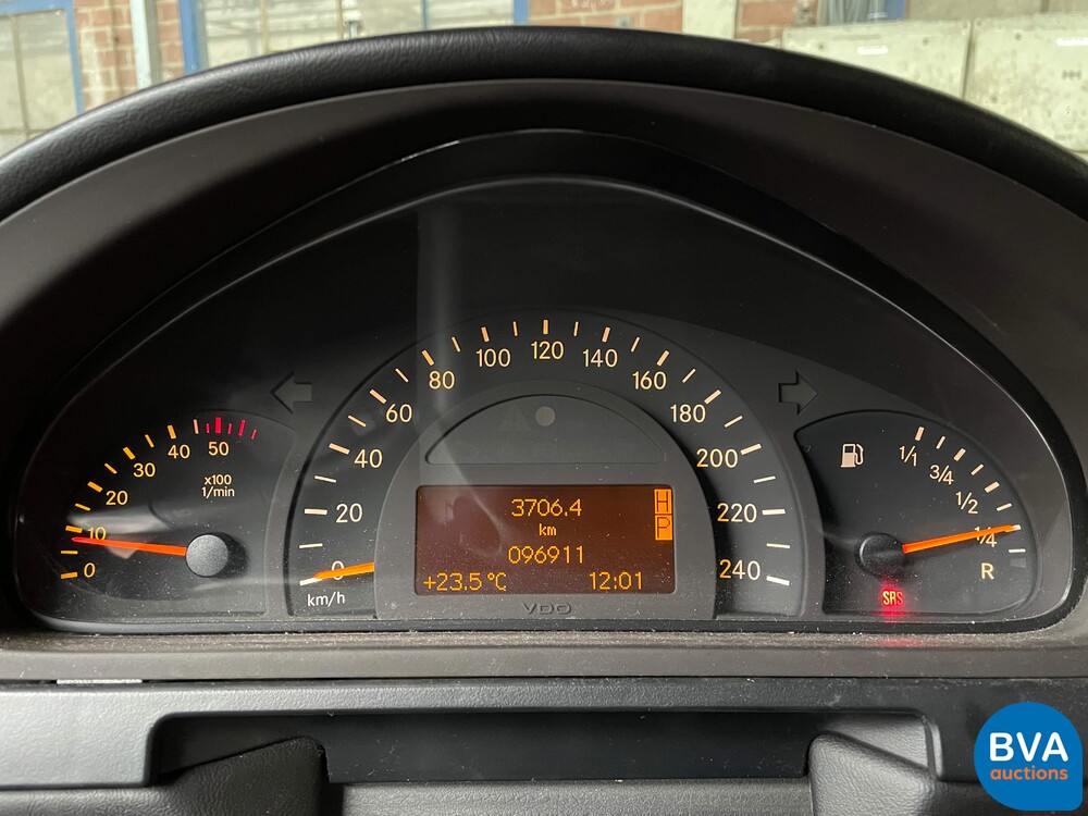 Mercedes-Benz G-Class G63 AMG Package DESIGNO Facelift G270 CDI 2006 YOUNGTIMER, PB-545-P.