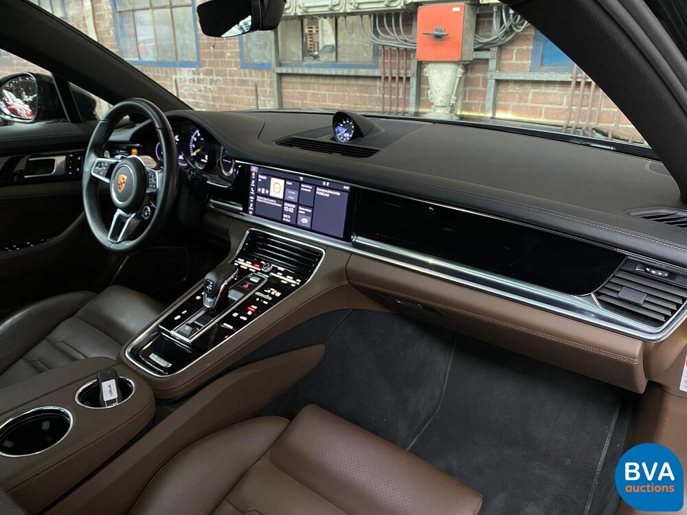 Porsche Panamera 2.9 V6 Bi-Turbo Plug-In Hybrid PDK 462pk Sport-Chrono 2018.