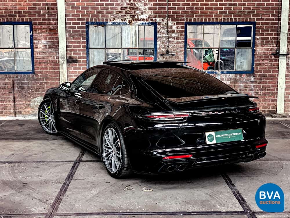 Porsche Panamera 2.9 V6 Bi-Turbo Plug-In Hybrid PDK 462pk Sport-Chrono 2018.