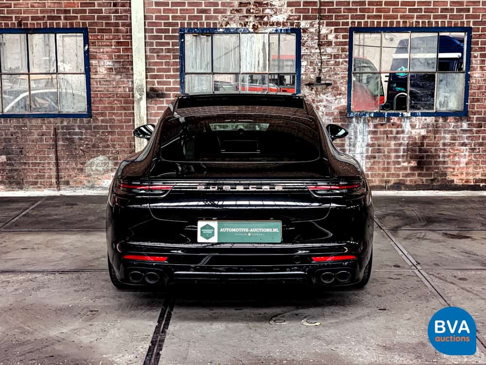 Porsche Panamera 2.9 V6 Bi-Turbo Plug-In Hybrid PDK 462pk Sport-Chrono 2018.