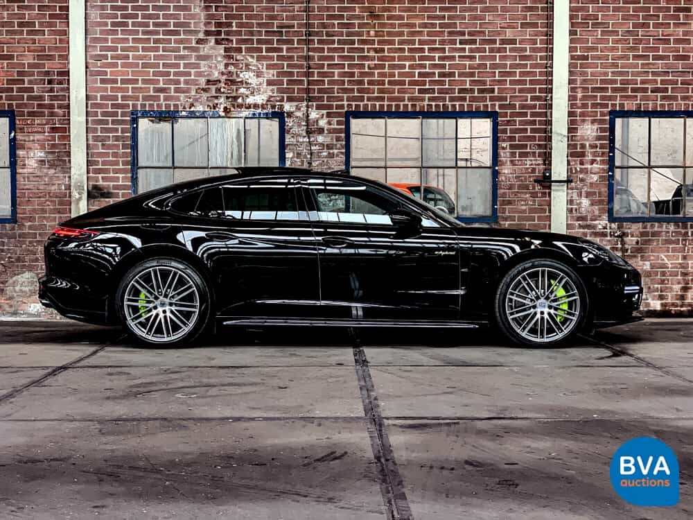 Porsche Panamera 2.9 V6 Bi-Turbo Plug-In Hybrid PDK 462pk Sport-Chrono 2018.