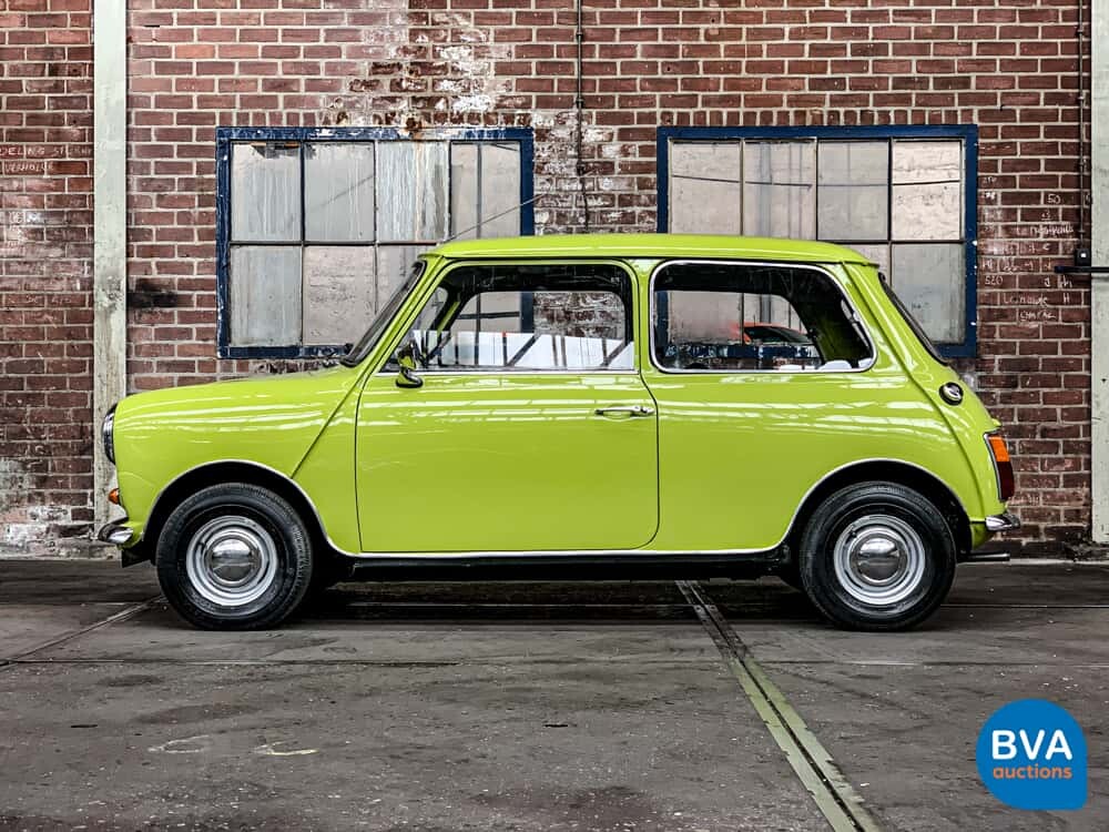 Austin Mini 1000 Super de Luxe 1975 -Original NL-, 16-FJ-17.