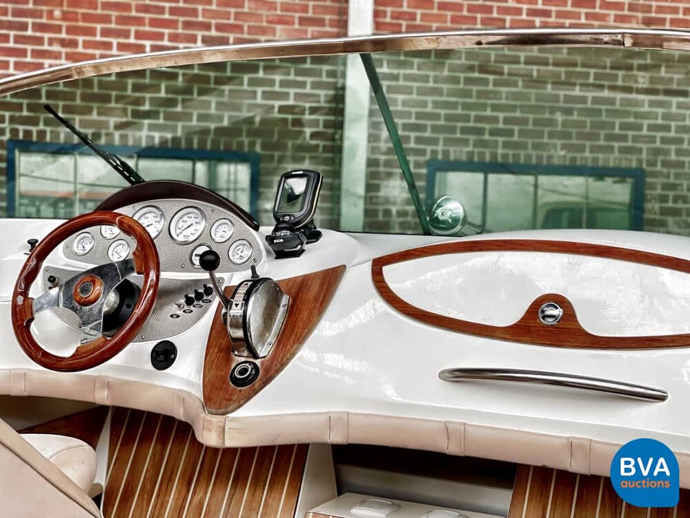 Quicksilver Classic 20 Mercruiser MPI 235hp (RIVA BOESCH Shape) Speedboat Trailer 2021.