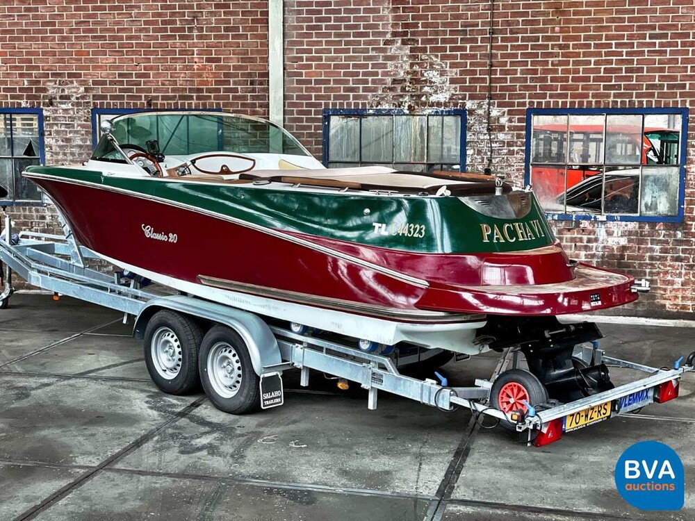 Quicksilver Classic 20 Mercruiser MPI 235hp (RIVA BOESCH Shape) Speedboat Trailer 2021.